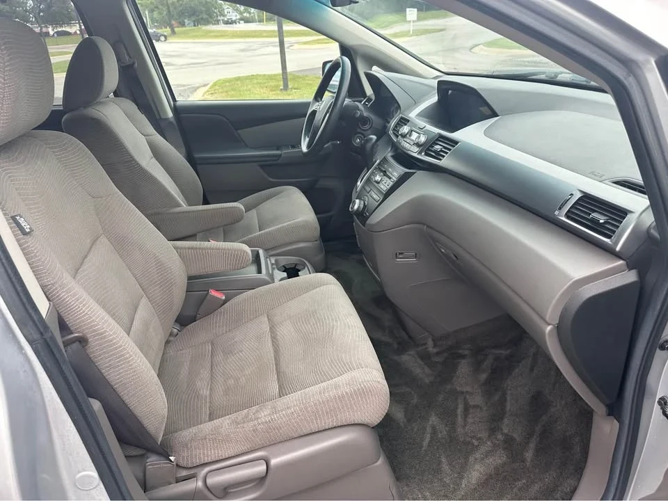 2012 Honda Odyssey - Image 20 of 20
