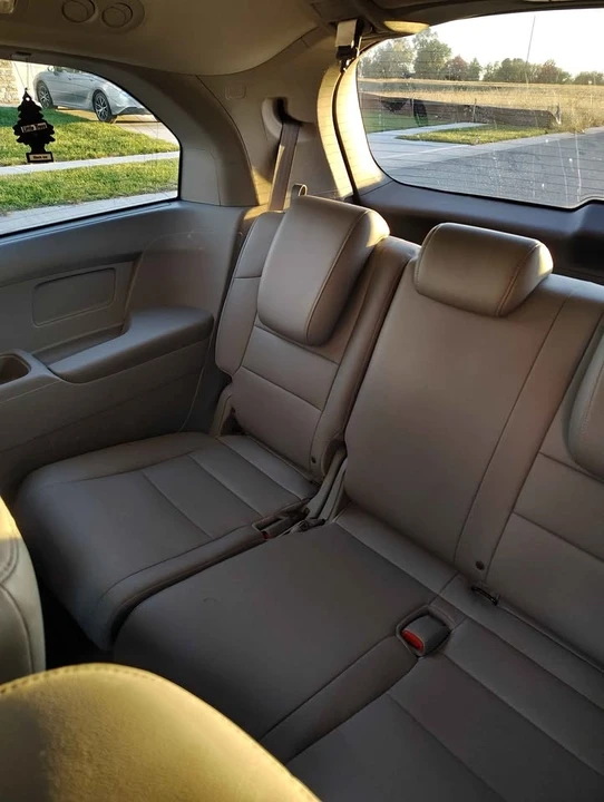 2012 Honda Odyssey - Image 3 of 11