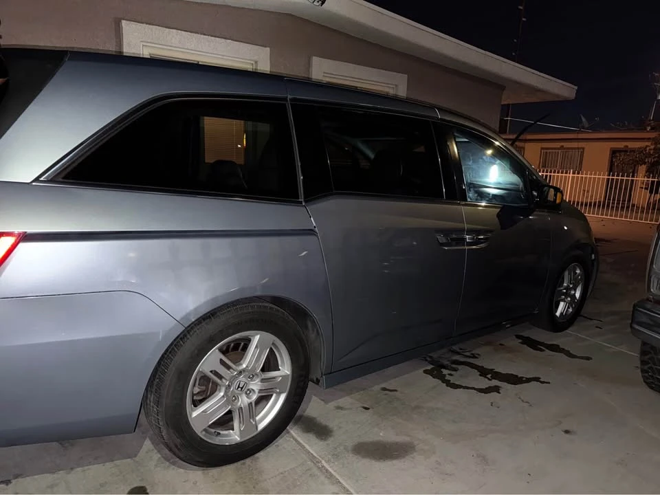 2012 Honda Odyssey - Image 3 of 14