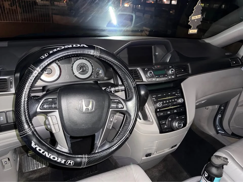 2012 Honda Odyssey - Image 6 of 14