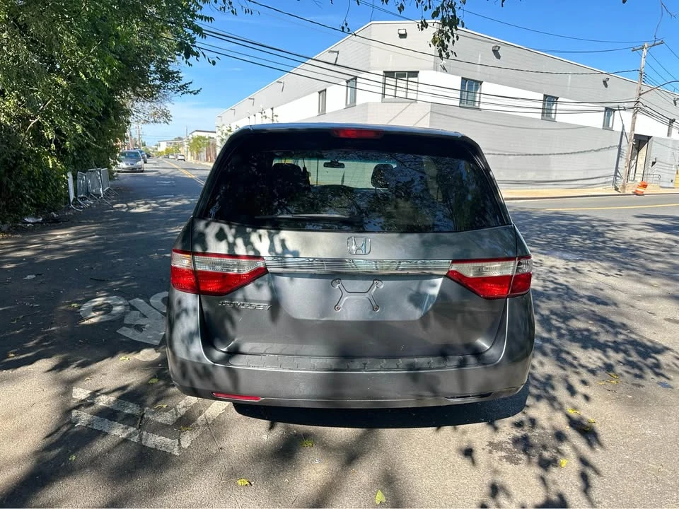 2012 Honda Odyssey - Image 8 of 14