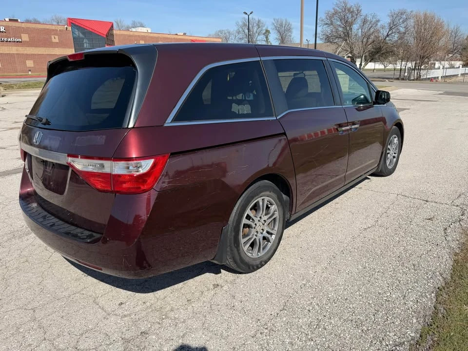 2012 Honda Odyssey - Image 4 of 16