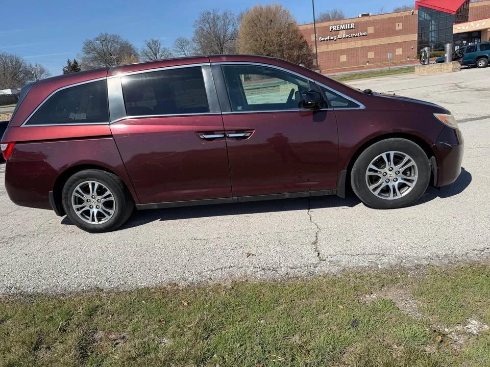 2012 Honda Odyssey - Image 7 of 16