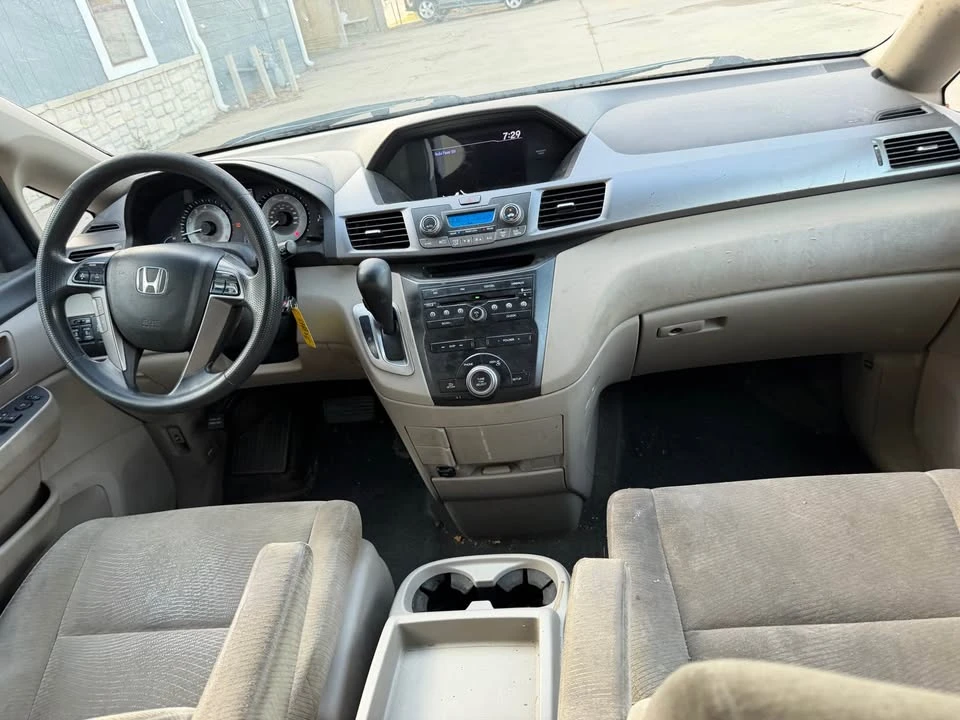 2012 Honda Odyssey - Image 18 of 18