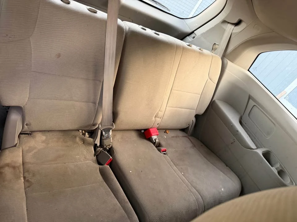 2012 Honda Odyssey - Image 16 of 18