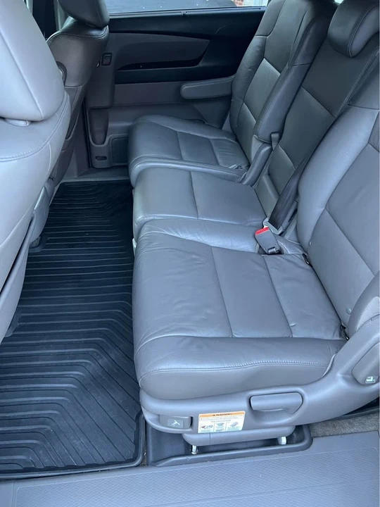 2012 Honda Odyssey - Image 9 of 10