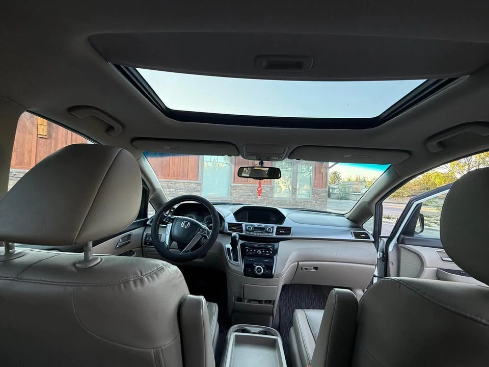 2012 Honda Odyssey - Image 13 of 19