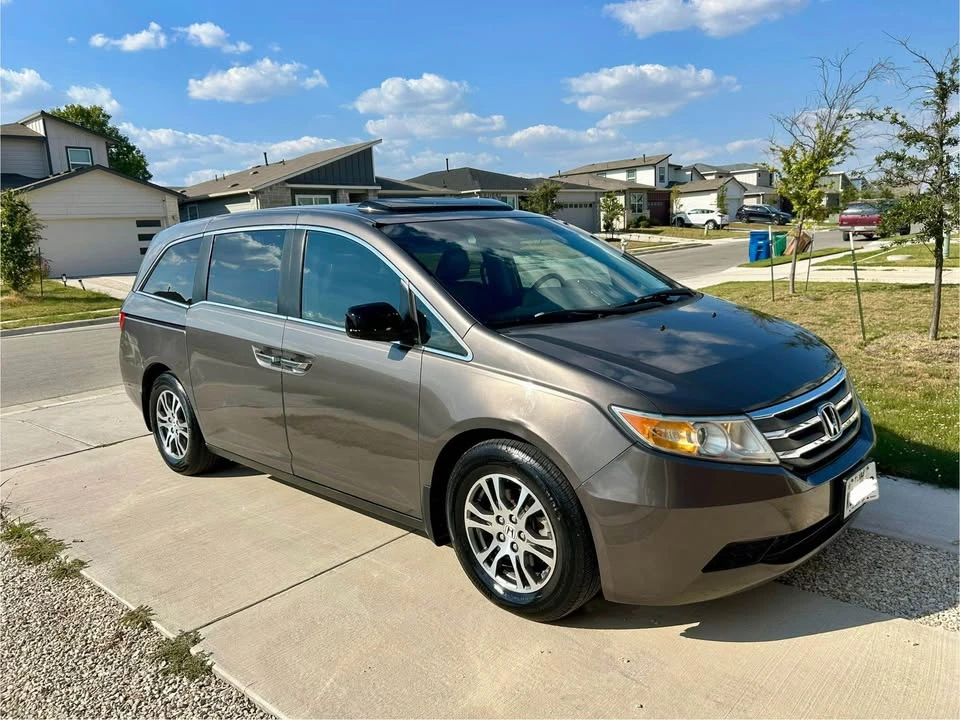 2012 Honda Odyssey - Image 6 of 14