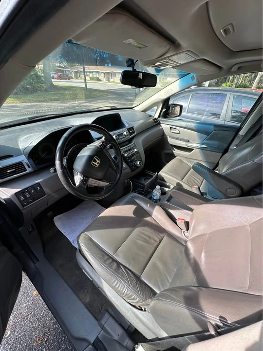 2012 Honda Odyssey - Image 10 of 10