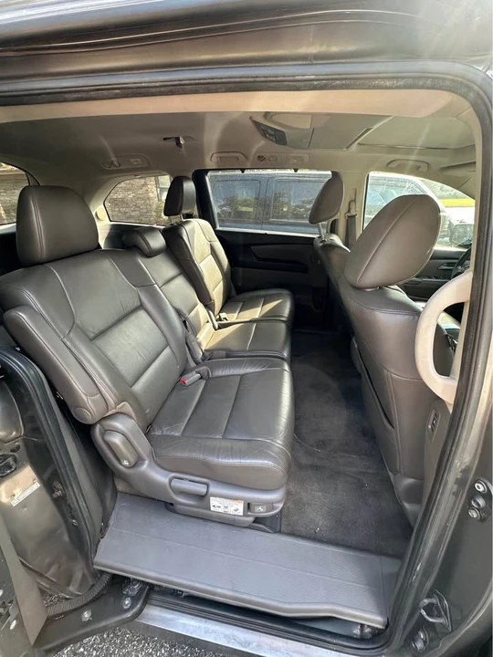 2012 Honda Odyssey - Image 6 of 10