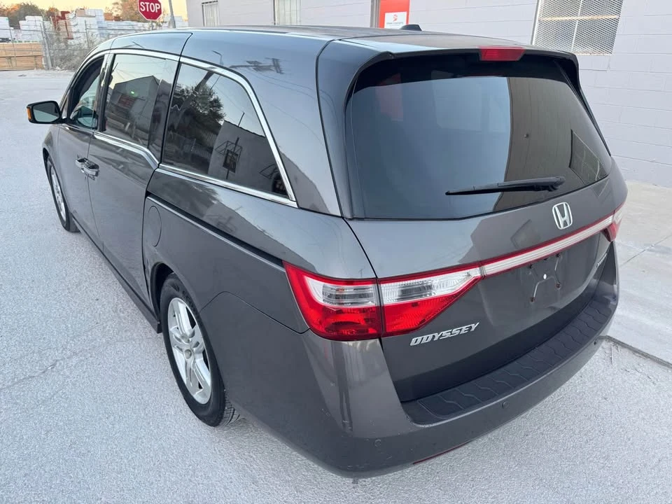 2012 Honda Odyssey - Image 5 of 14