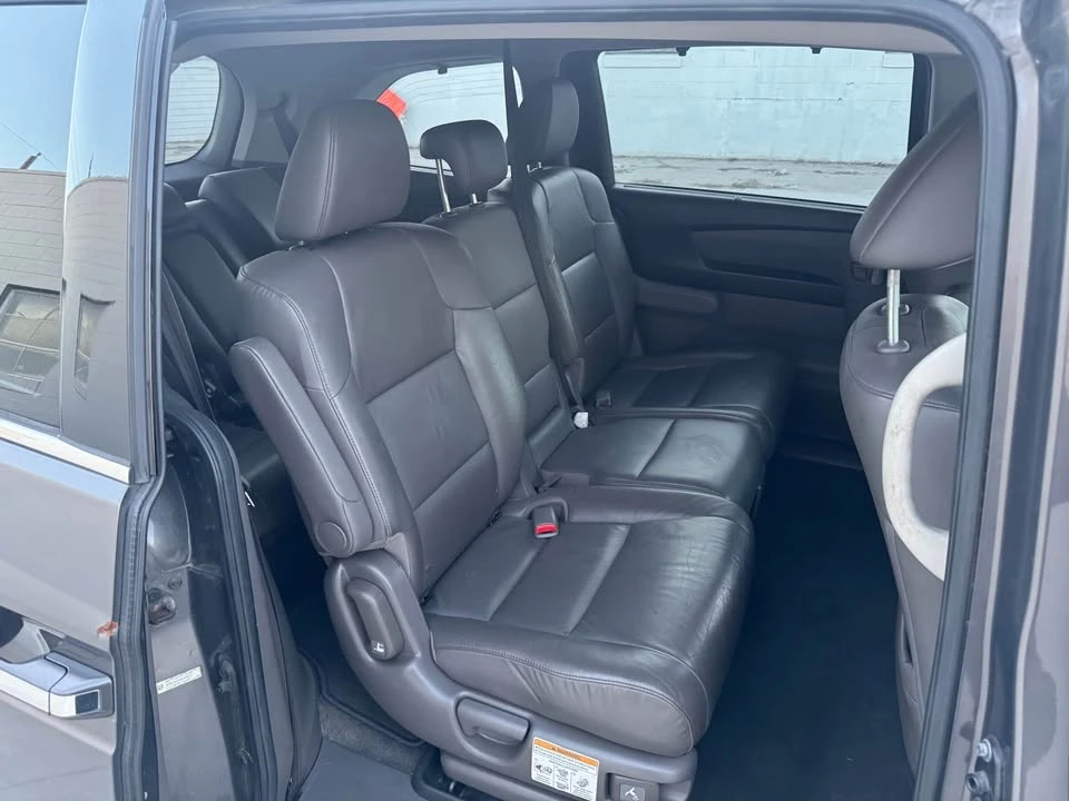 2012 Honda Odyssey - Image 9 of 14