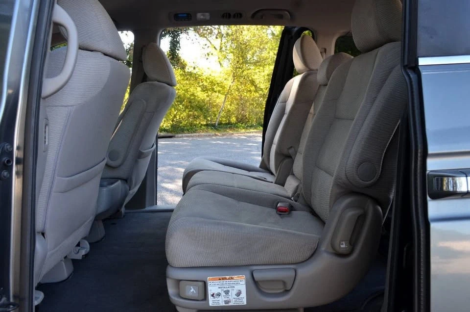2012 Honda Odyssey - Image 13 of 20