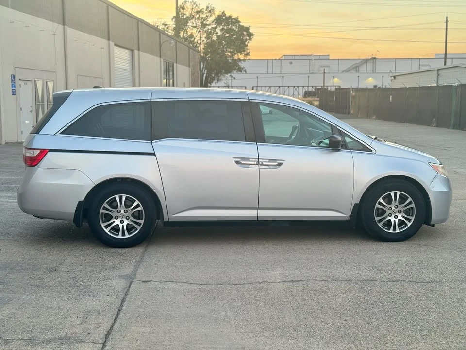 2012 Honda Odyssey - Image 4 of 20
