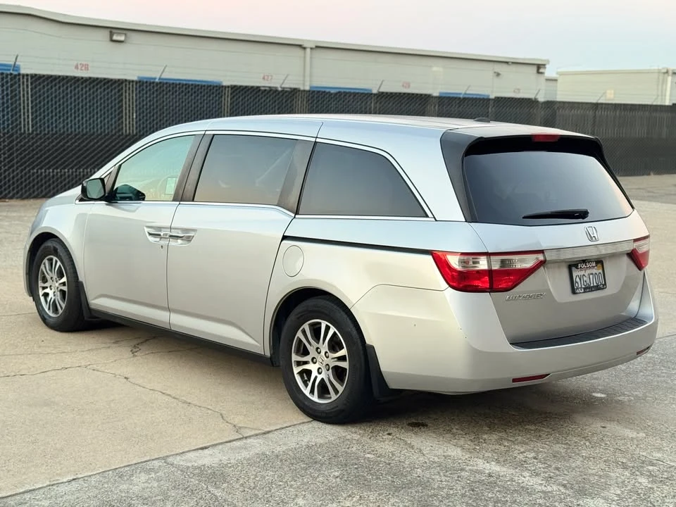 2012 Honda Odyssey - Image 8 of 20