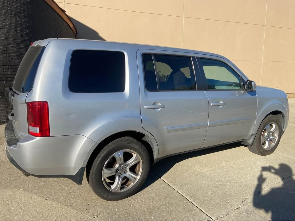 2012 Honda Pilot 2nd Gen - Image 2 of 14