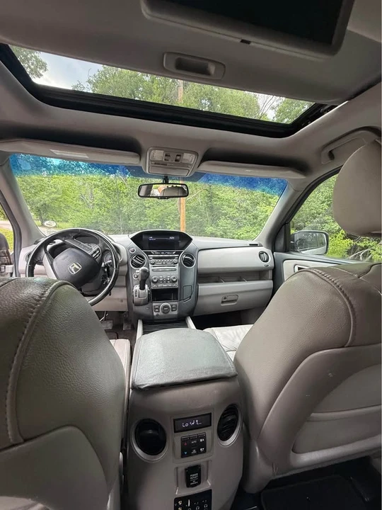 2012 Honda Pilot 2nd Gen - Image 9 of 15