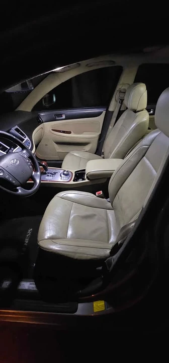 2012 Hyundai Genesis - Image 9 of 9
