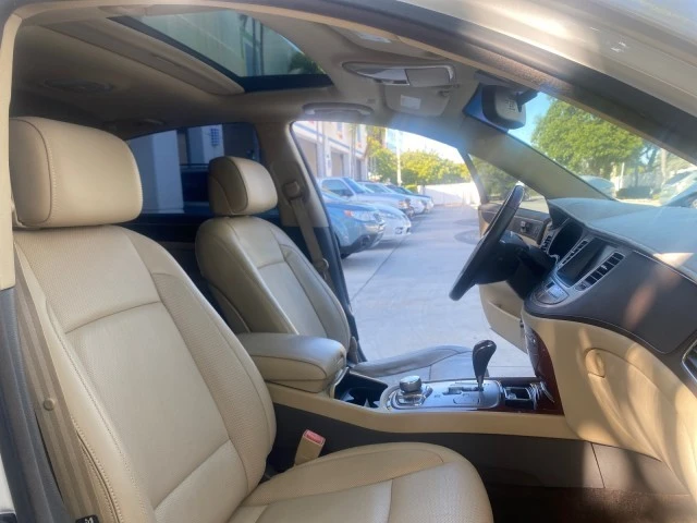 2012 Hyundai Genesis - Image 13 of 21