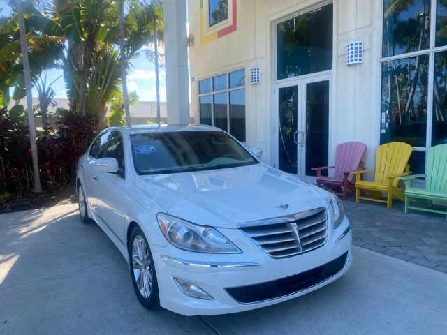 2012 Hyundai Genesis - Image 2 of 21