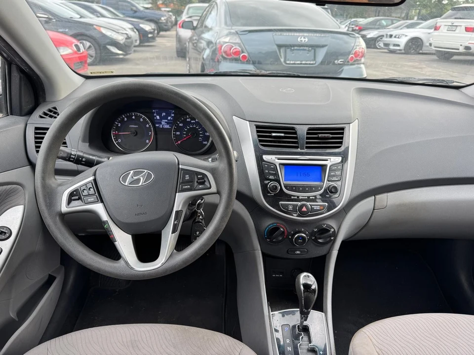 2012 Hyundai Accent - Image 7 of 8