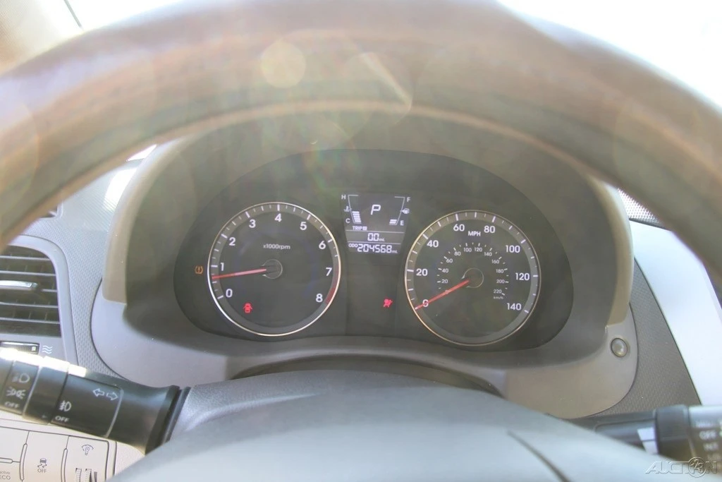 2012 Hyundai Accent - Image 16 of 21
