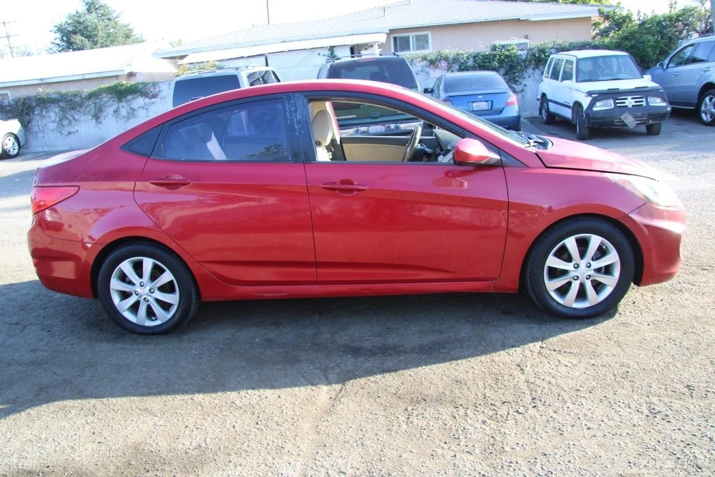 2012 Hyundai Accent - Image 3 of 21