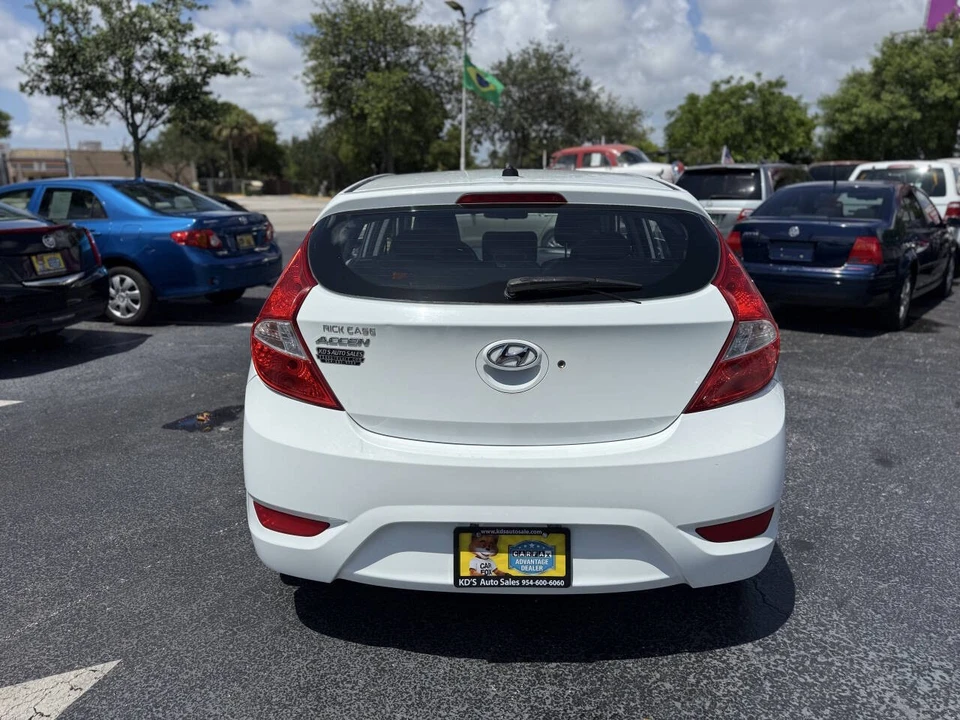 2012 Hyundai Accent - Image 6 of 21