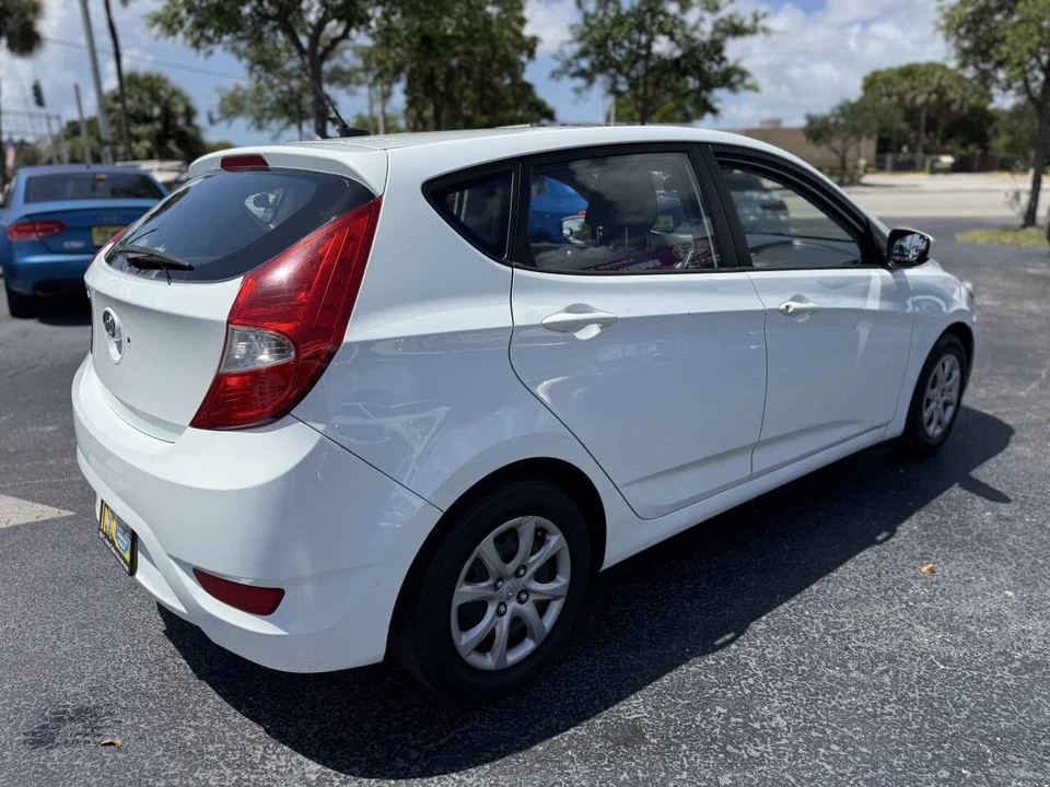 2012 Hyundai Accent - Image 7 of 21