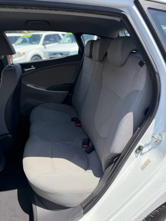 2012 Hyundai Accent - Image 17 of 21
