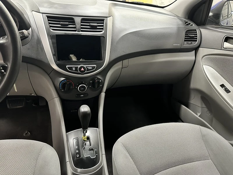2012 Hyundai Accent - Image 11 of 21