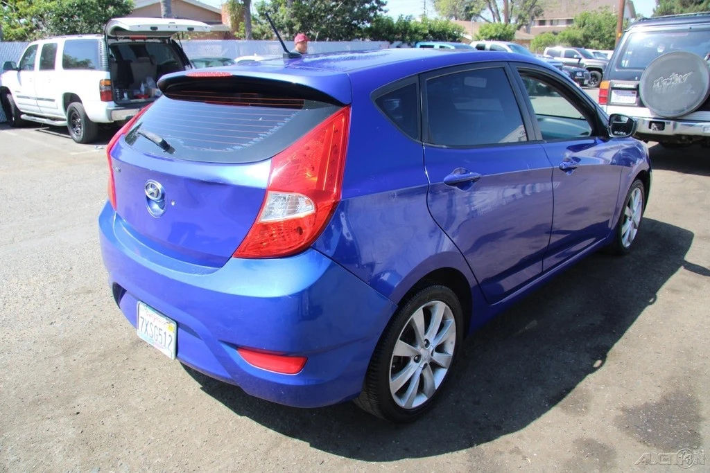 2012 Hyundai Accent - Image 7 of 21