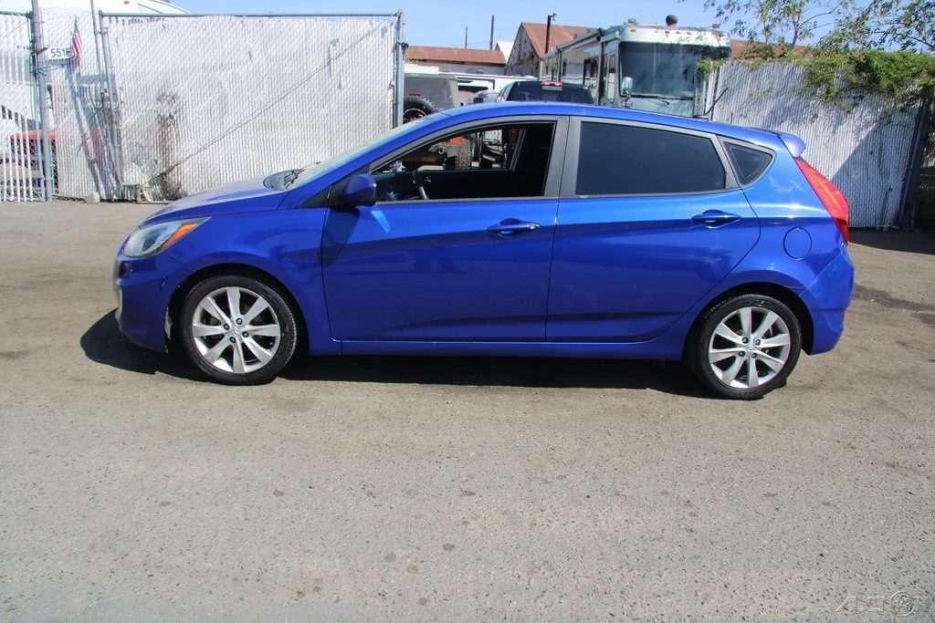 2012 Hyundai Accent - Image 3 of 21