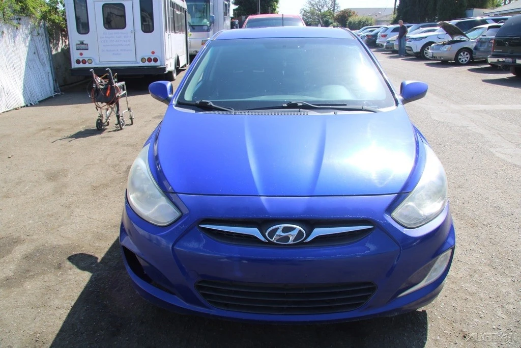 2012 Hyundai Accent - Image 11 of 21