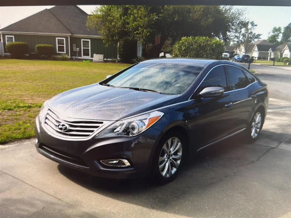 2012 Hyundai Azera - Image 5 of 12