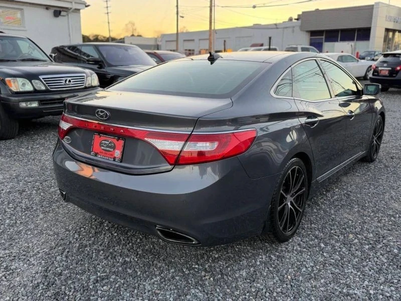 2012 Hyundai Azera - Image 7 of 12