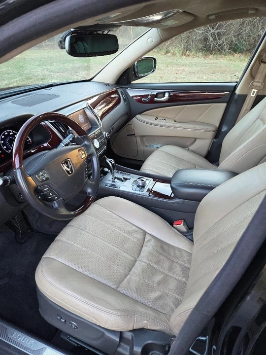 2012 Hyundai Equus - Image 6 of 9