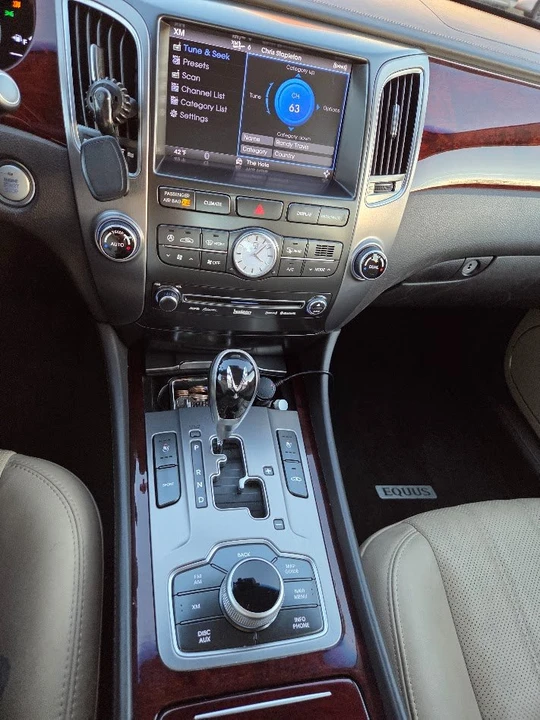 2012 Hyundai Equus - Image 7 of 9