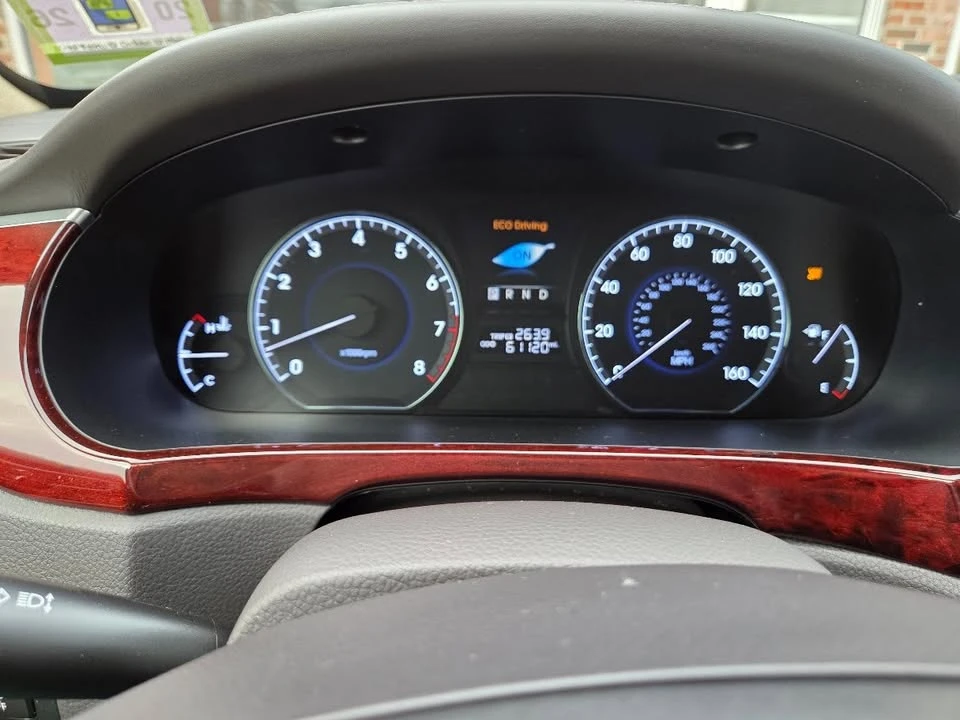 2012 Hyundai Equus - Image 9 of 9