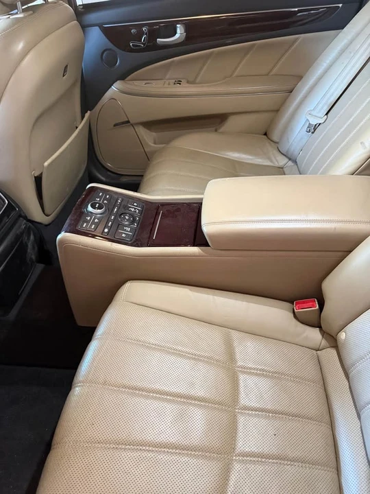 2012 Hyundai Equus - Image 6 of 10