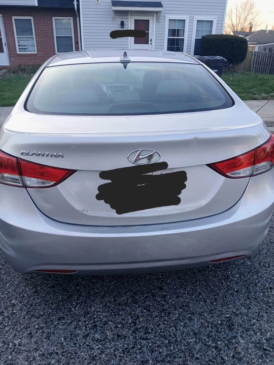 2012 Hyundai Elantra - Image 5 of 7