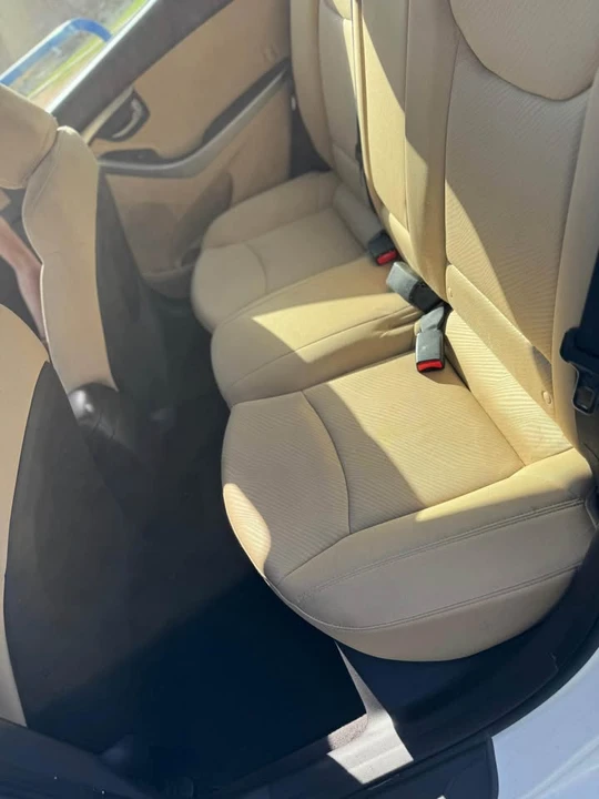 2012 Hyundai Elantra - Image 6 of 9