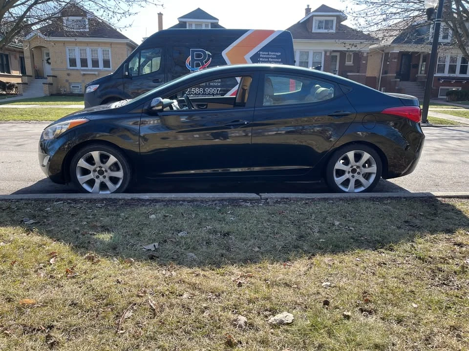 2012 Hyundai Elantra - Image 8 of 19