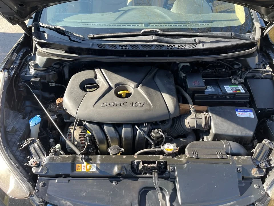 2012 Hyundai Elantra - Image 14 of 19
