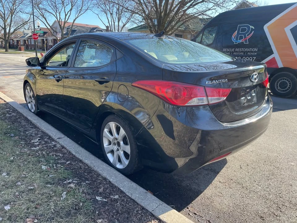 2012 Hyundai Elantra - Image 7 of 19