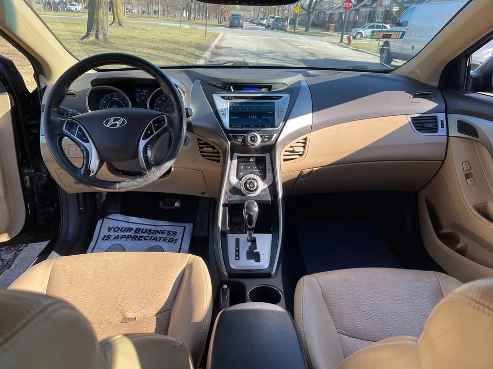 2012 Hyundai Elantra - Image 15 of 19