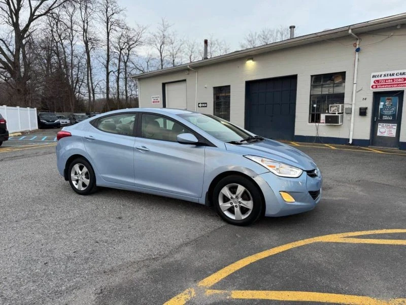 2012 Hyundai Elantra - Image 7 of 12
