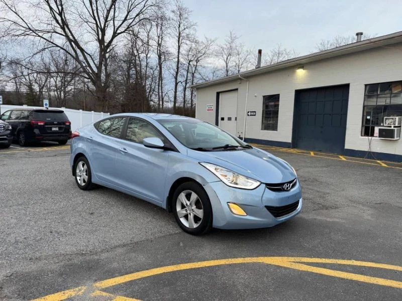 2012 Hyundai Elantra - Image 6 of 12
