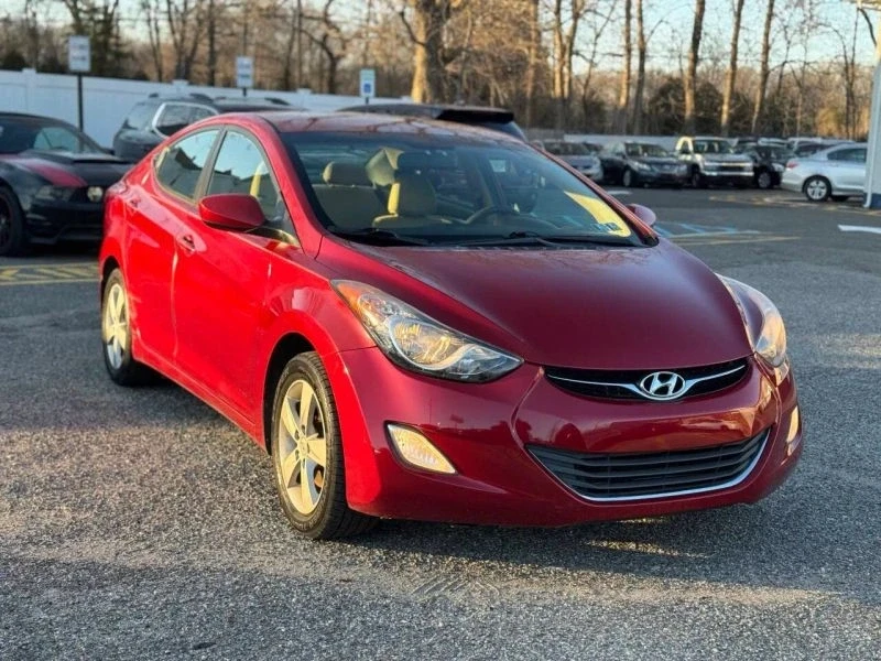2012 Hyundai Elantra - Image 4 of 12
