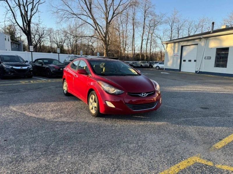 2012 Hyundai Elantra - Image 5 of 12